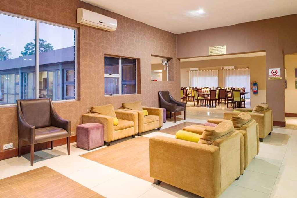 Kadoma Hotel & Conference Centre Інтер'єр фото